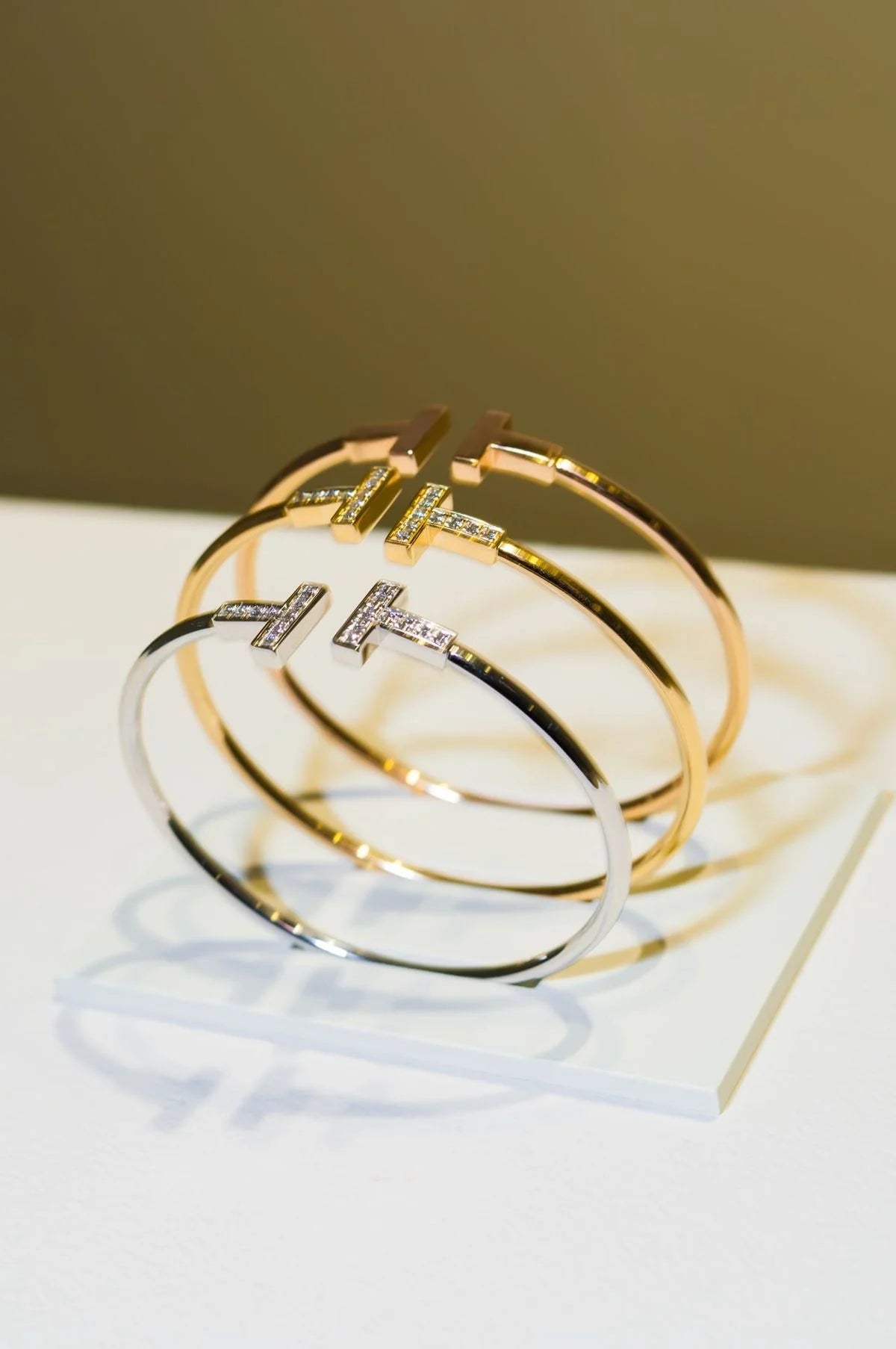 Bracelete Inspiração Tiff Cravejado